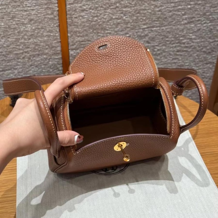 شنطه ايرمز مقاس 19cm