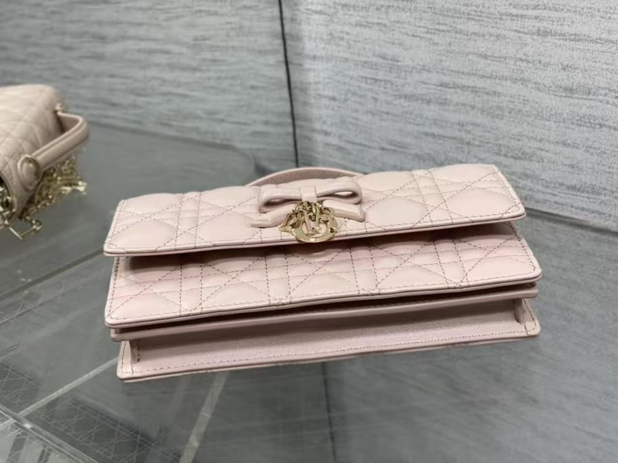 Lady clutch bag size 21cm