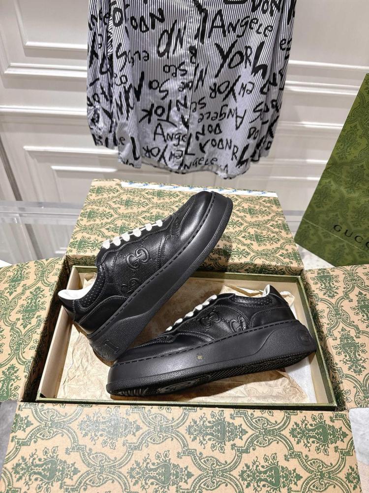 Gucci shoes