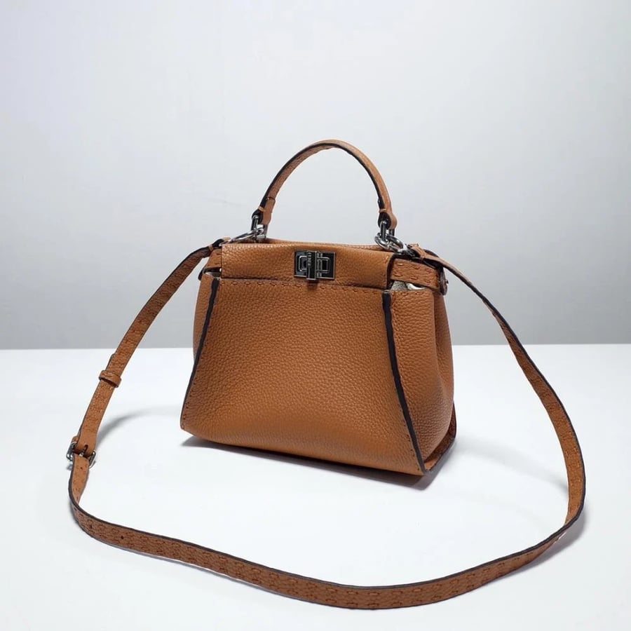 Fendi Peekaboo Iconic 23cm