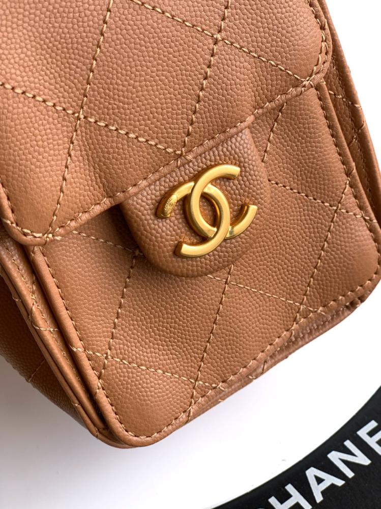 Chanel size 20
