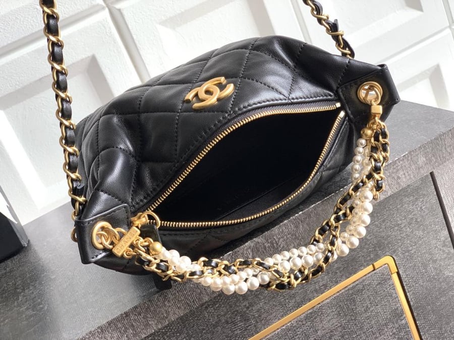 Chanel 23c size 23 cm