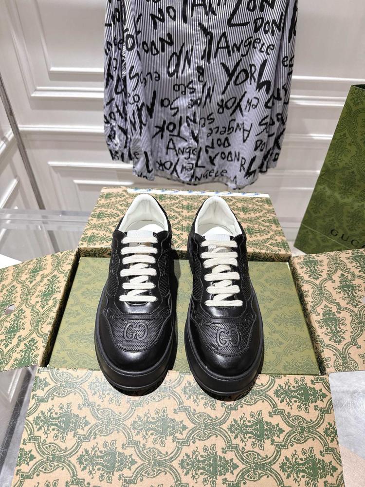 Gucci shoes