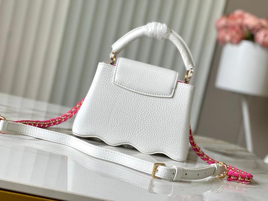 لوي فيتون Capucines مقاس 21cm