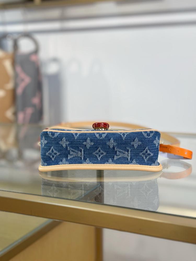لوي فيتون Nano Diane مقاس 19cm