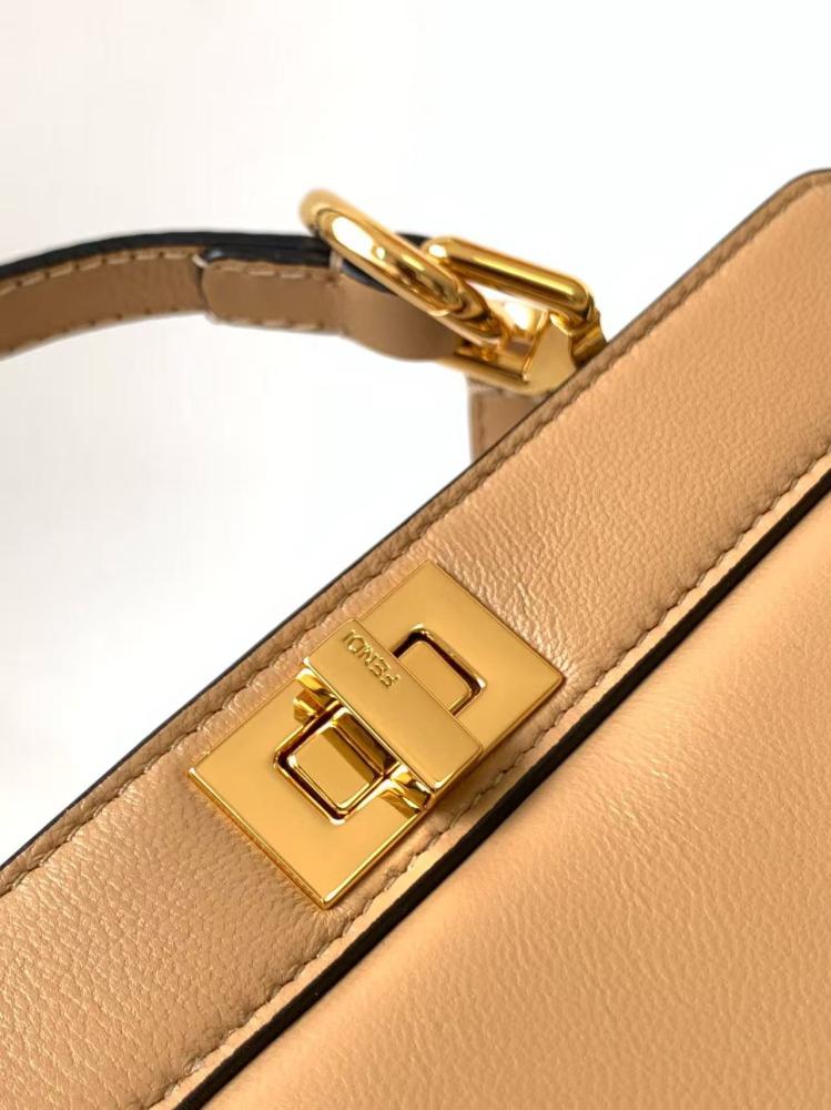 فندي بيكابو بتيت مقاس 20cm