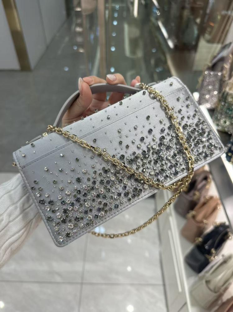 Diors size 21 cm