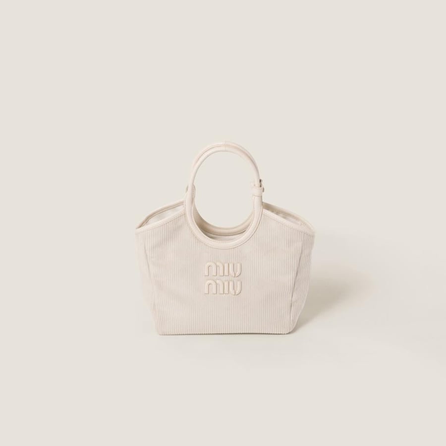 ميو ميو lVY مقاس 22cm