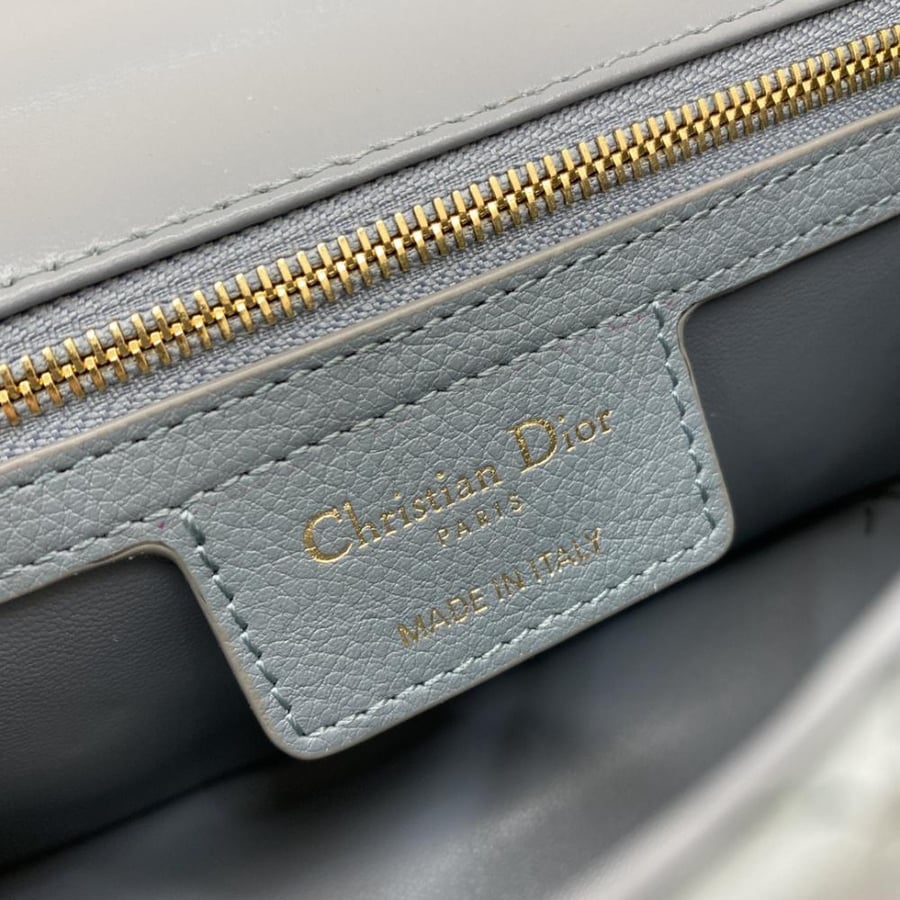 ديور Miss Caro مقاس 19cm