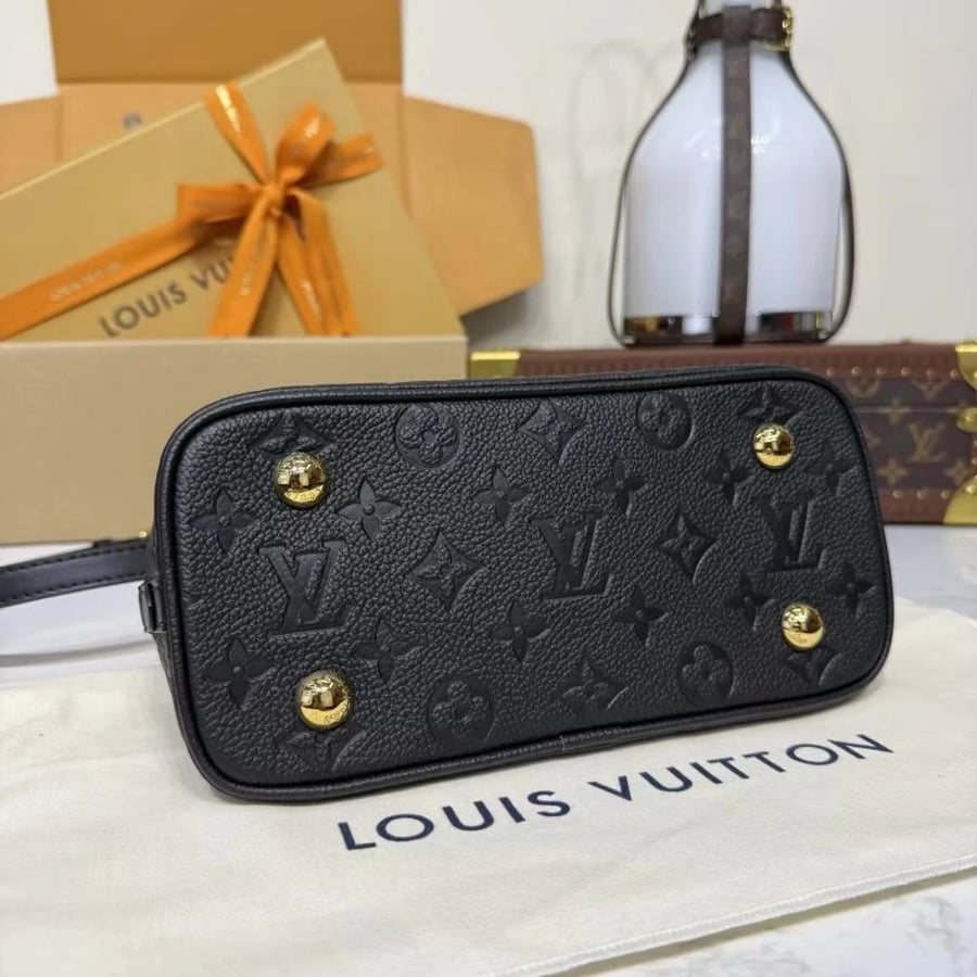 لوي فيتون مقاس 23cm