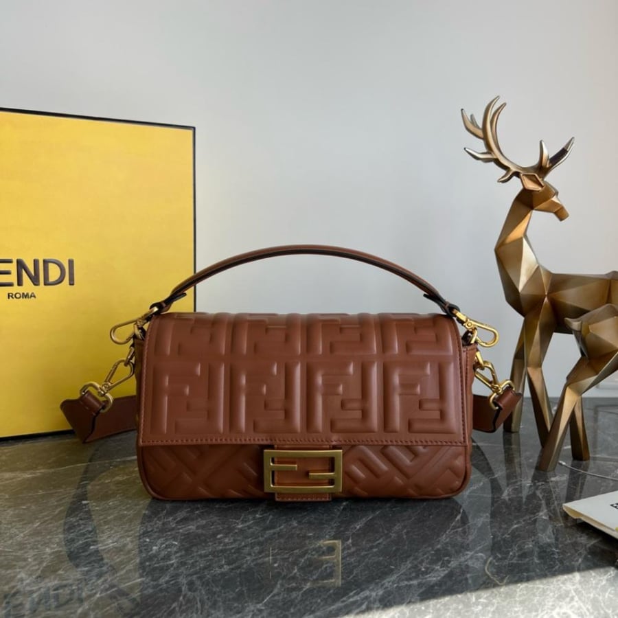 Fendi Baguette Size 27cm