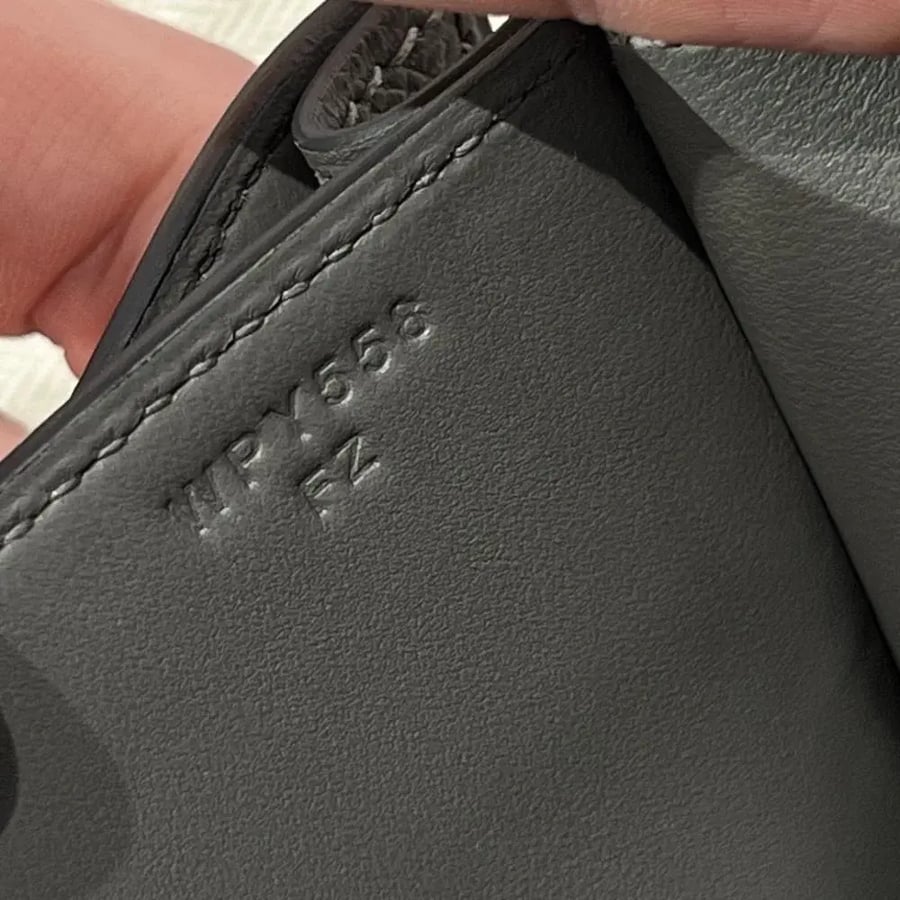 ايرميز Constance مقاس 19cm