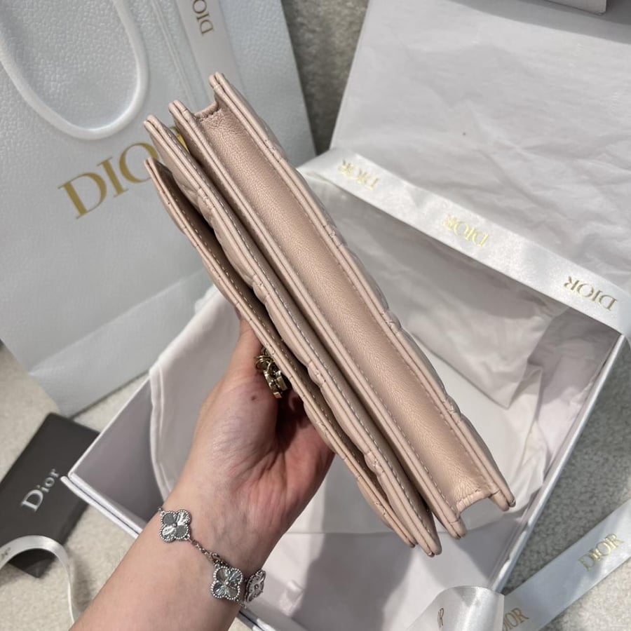 ديور ليدي كلاتش مقاس 21cm