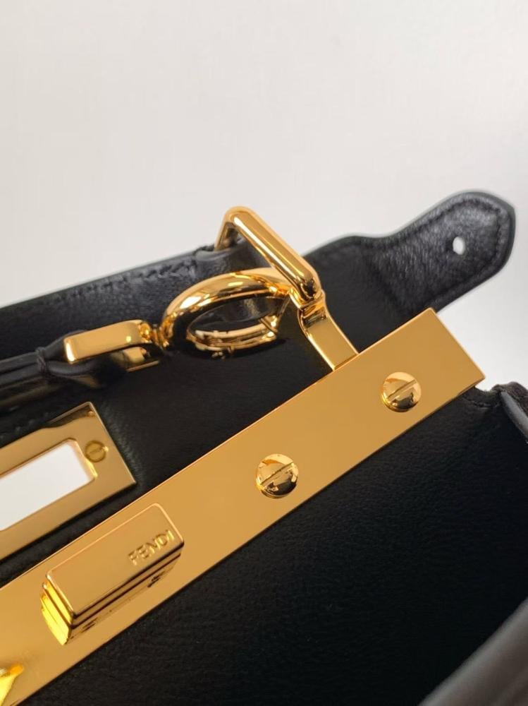 فندي بيكابو بتيت مقاس 20cm