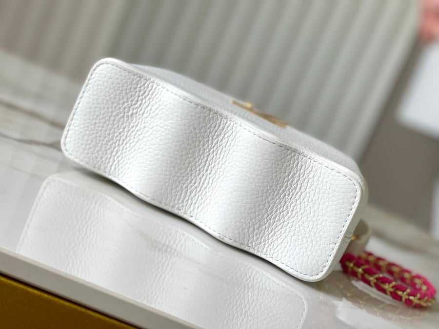لوي فيتون Capucines مقاس 21cm