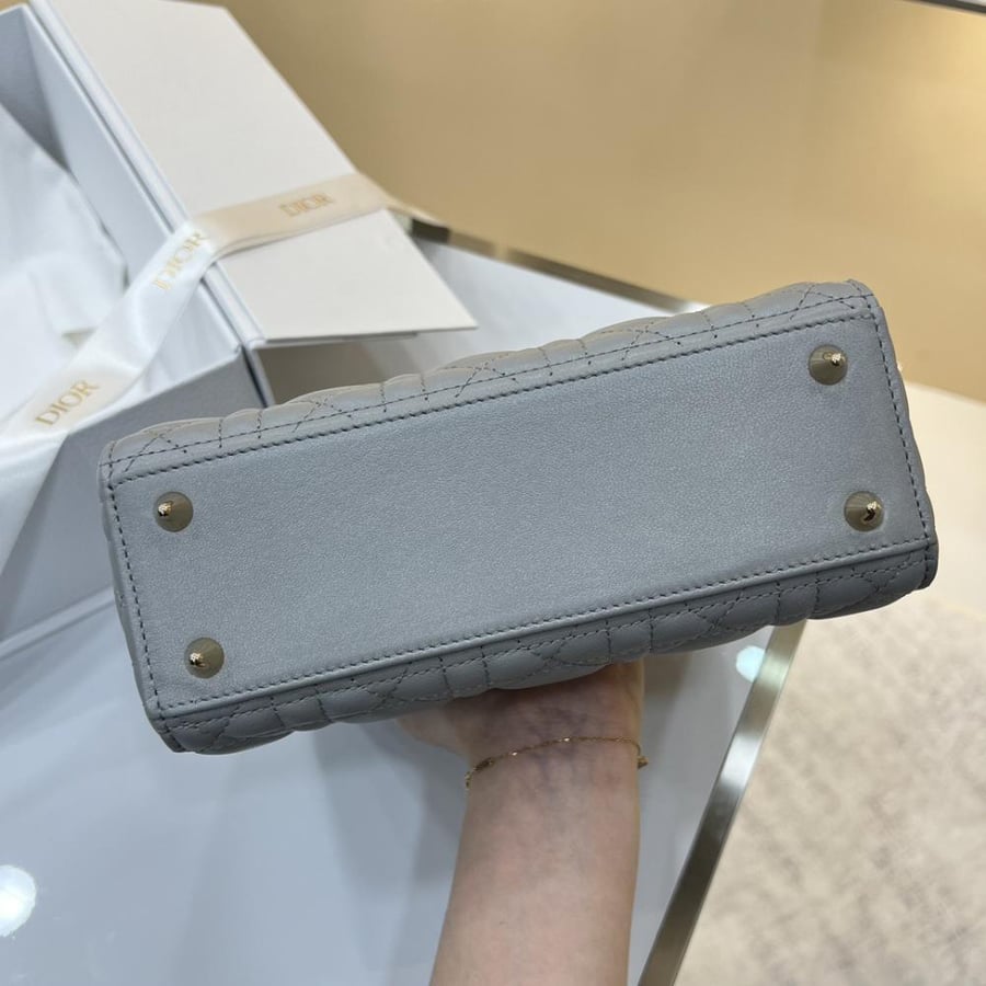 ليدي ديور سمول مقاس 20cm