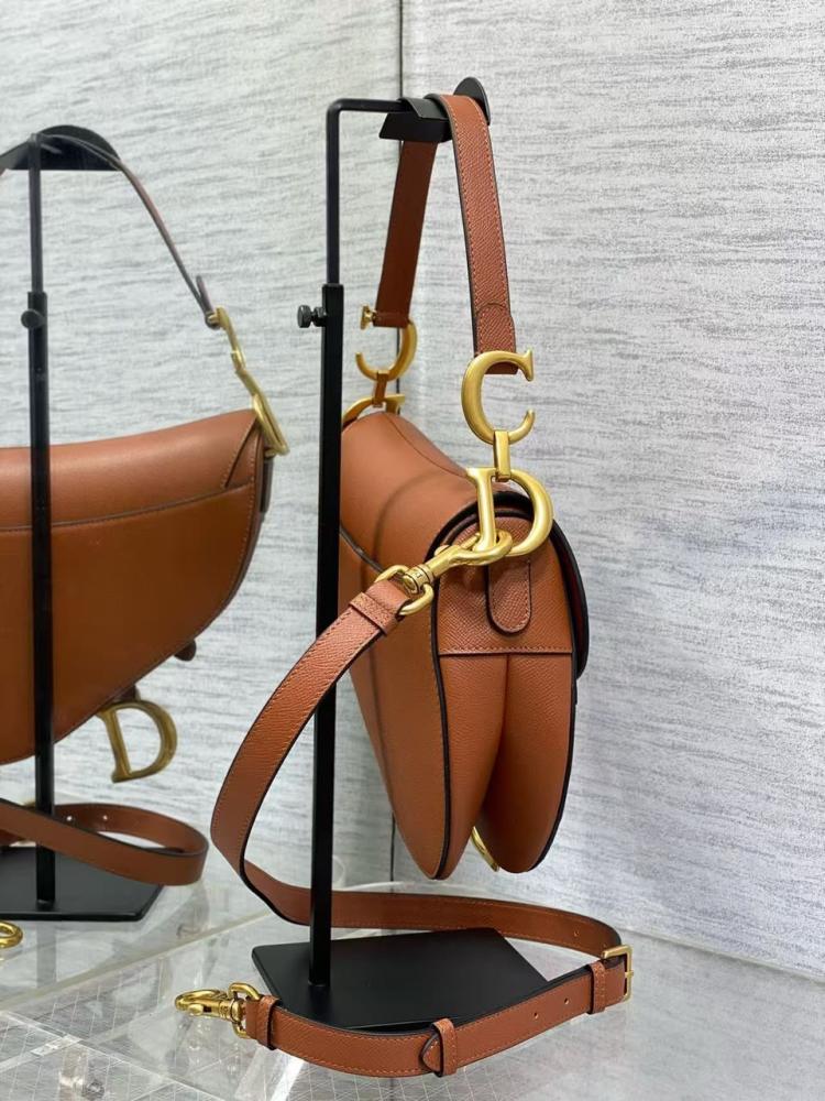 ديور سادل باق مقاس 25.5cm