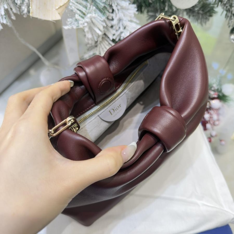 ديور BOW مقاس 26cm