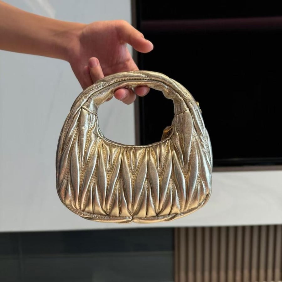 ميو ميو مقاس 17cm