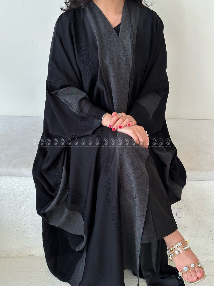 عباية سحايب