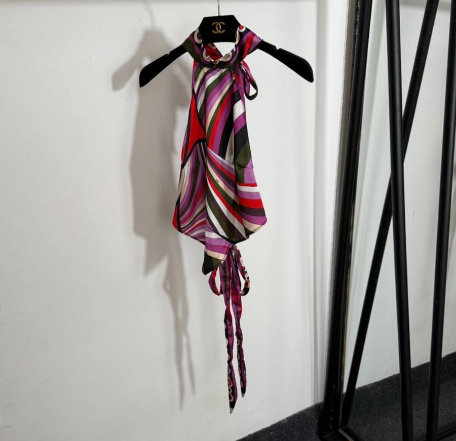 Top pucci