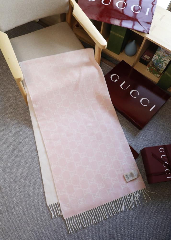 Scarf Gucci