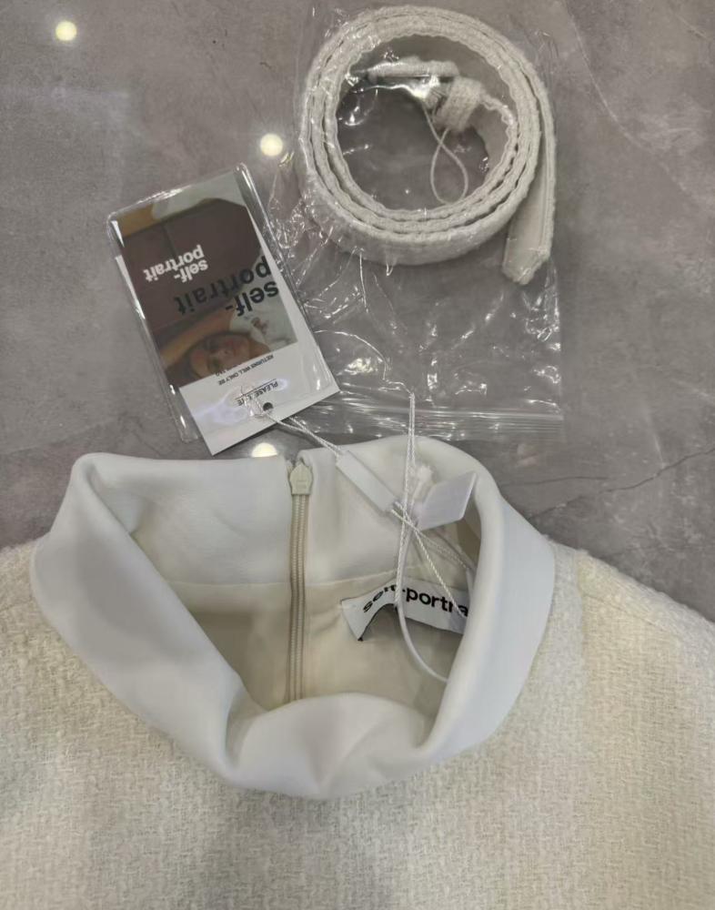 Dress off white