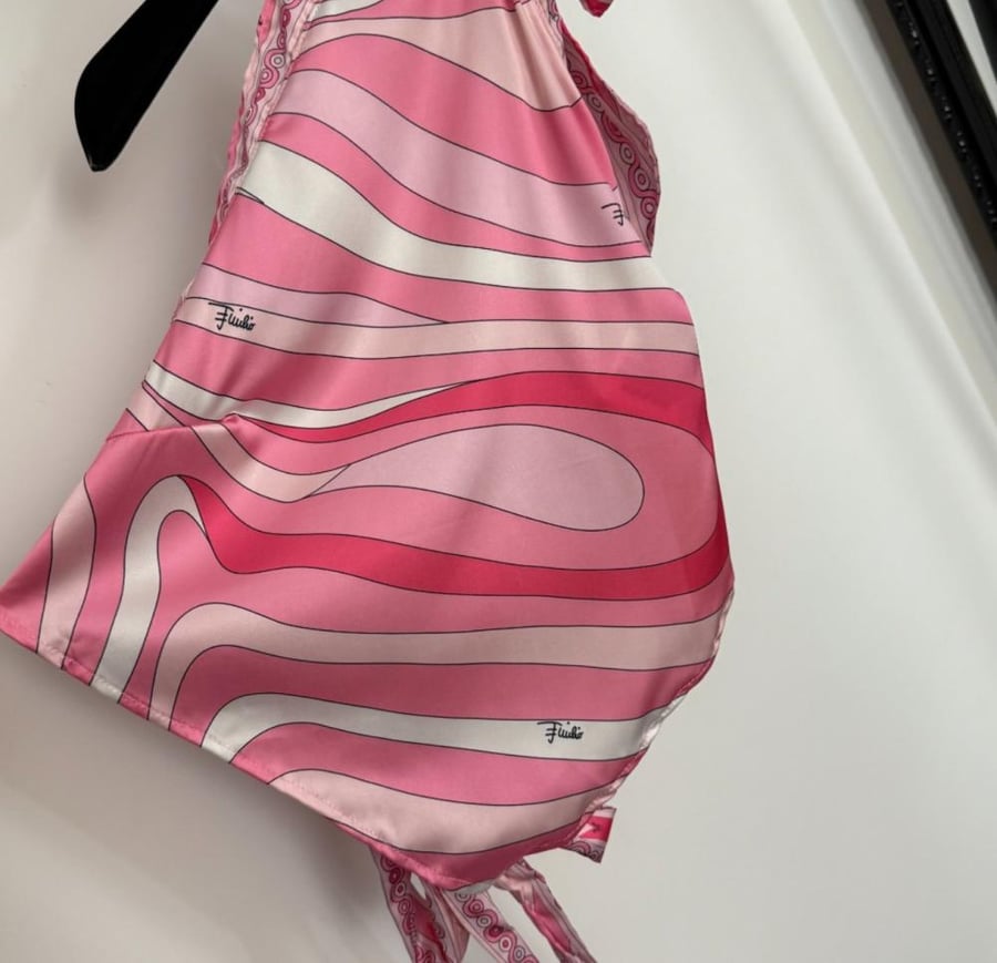 Top pucci