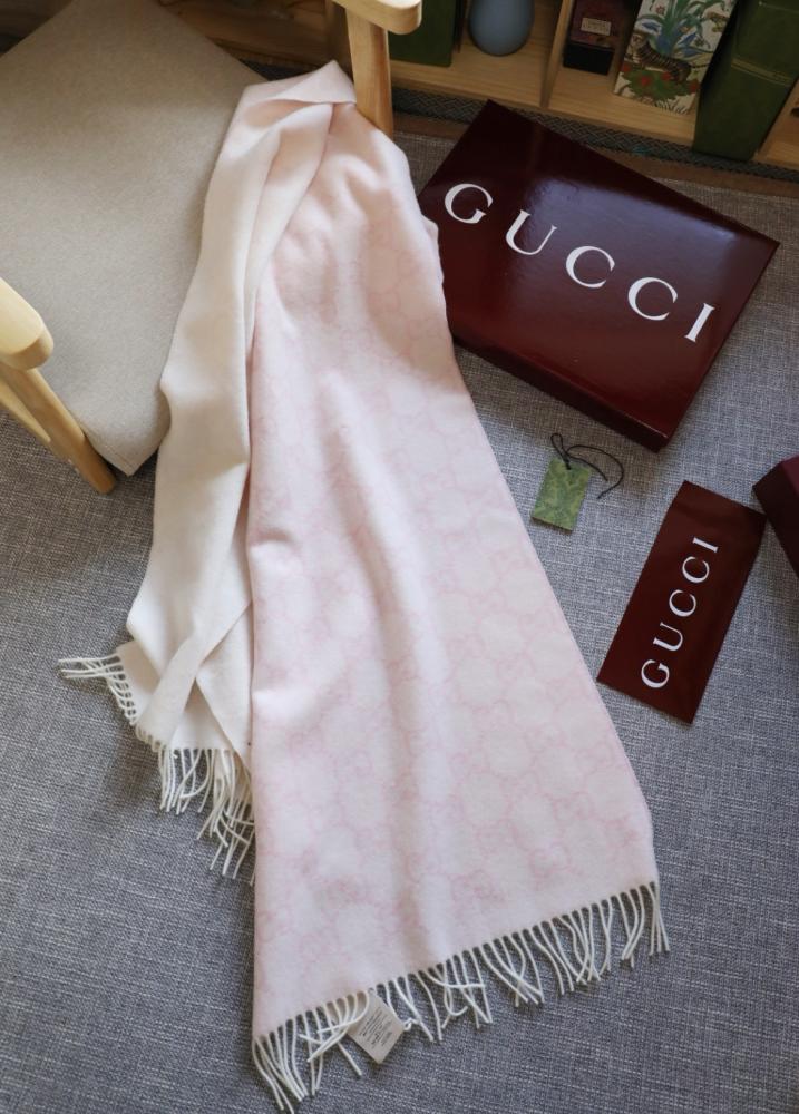 Scarf Gucci