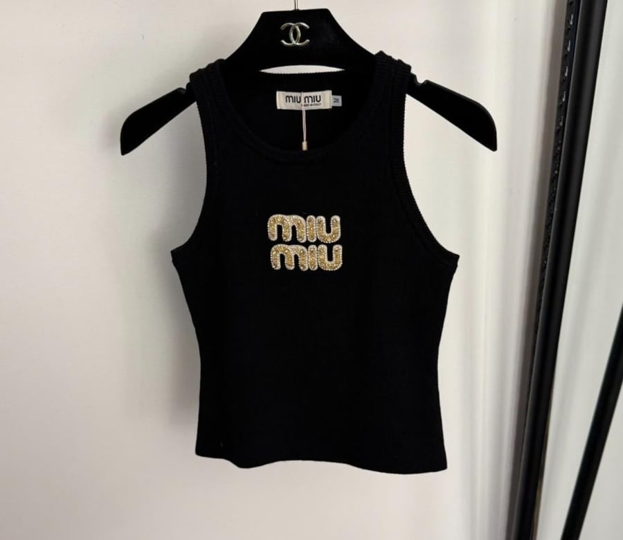 New top miumiu