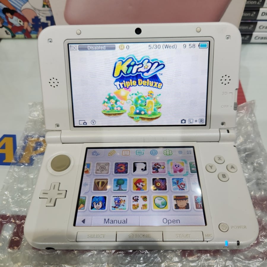 3ds نينتندو ثري دي اس اكس ال لون وردي