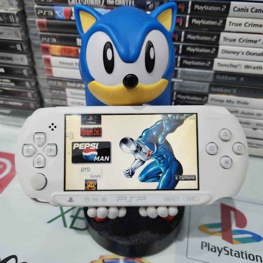 PSP جهاز بي اس بي مبرمج بداخله ١٤٠٠ لعبة ( موديل ستريت )