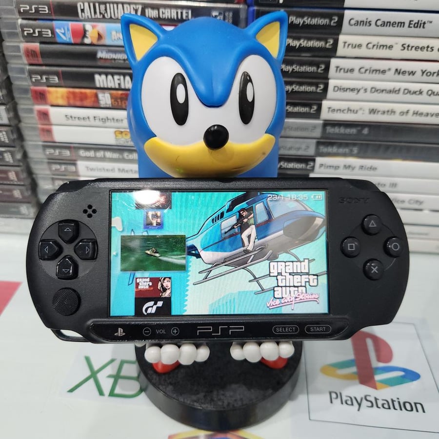 PSP جهاز بي اس بي مبرمج بداخله ١٤٠٠ لعبة ( موديل ستريت )