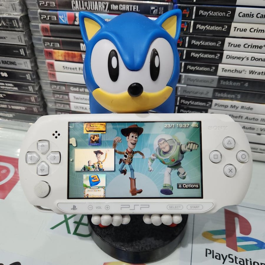 PSP جهاز بي اس بي مبرمج بداخله ١٤٠٠ لعبة ( موديل ستريت )