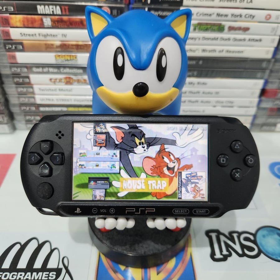PSP جهاز بي اس بي مبرمج بداخله ١٤٠٠ لعبة ( موديل ستريت )