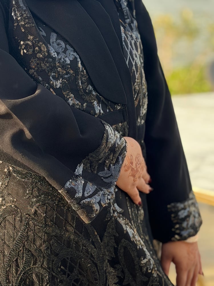 عباية نسرين