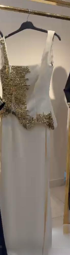 فستان سكري ذهبي
