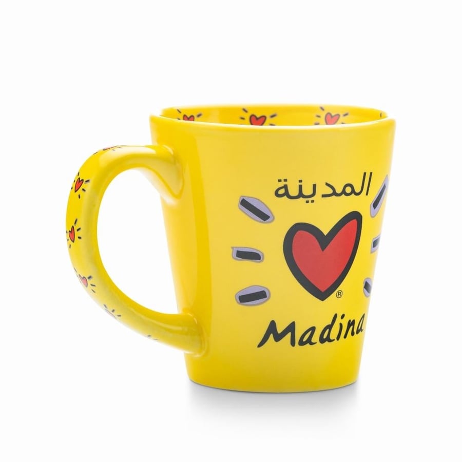 كوب أنا أحب المدينة بتصميم مميز ورسومات لمعالم المدينة المنورة