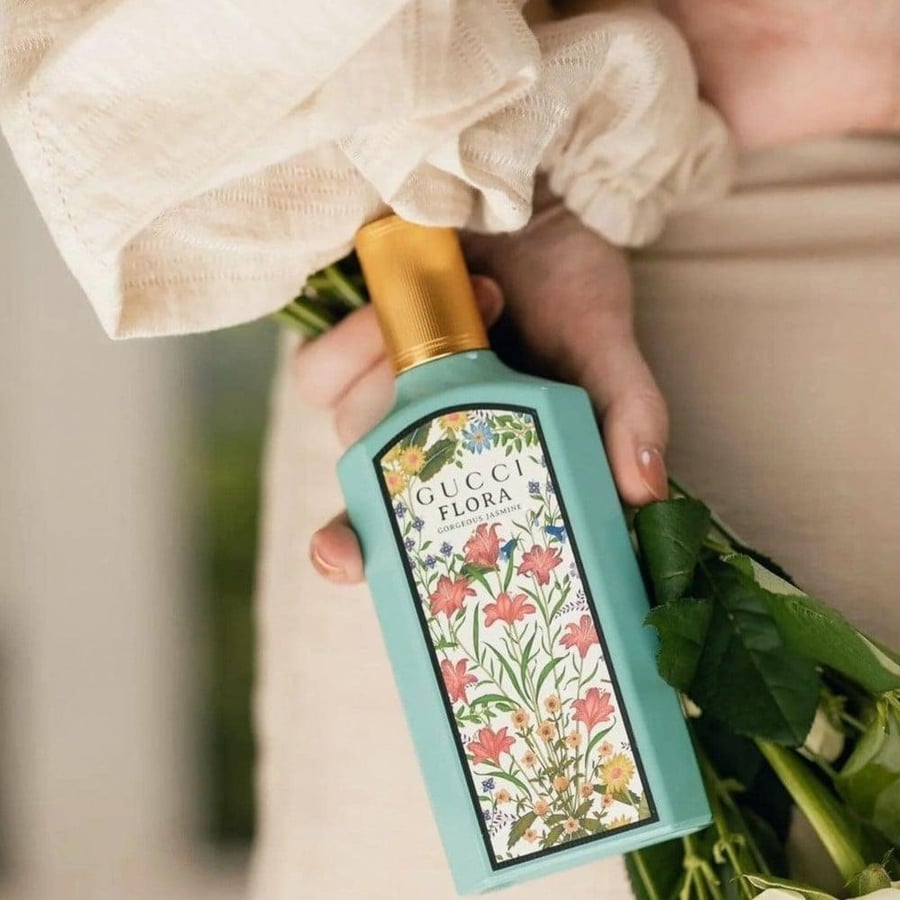 عطر ميني نسائي فلورا جاسمن قوتشي او دو برفيوم 5ML  صب