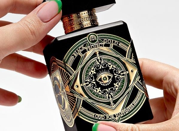 عطر حصري نيش انيشو اوميك عود فور هابينيس او دو برفيوم 90ML