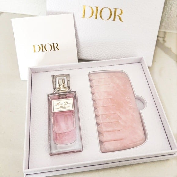 بوكس عطر الشعر من مس ديور 30 مل مع مشط كريستال كوارتز