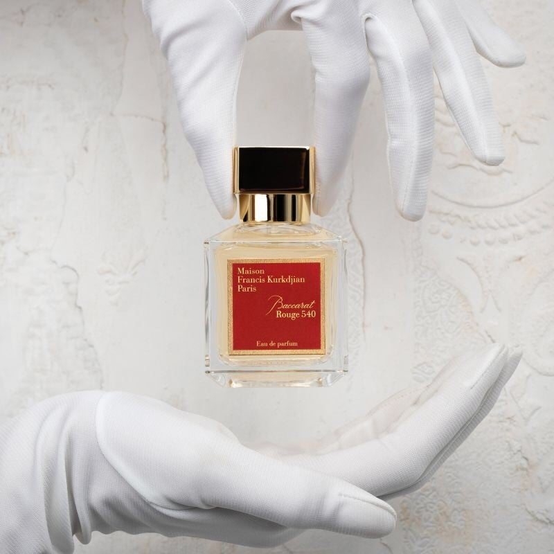 عطر نيش للجنسين بكرات روج 540 او دو برفيوم 70 ML