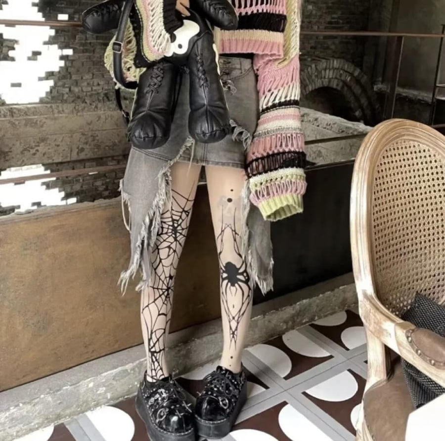 جورب طويل | Gothic