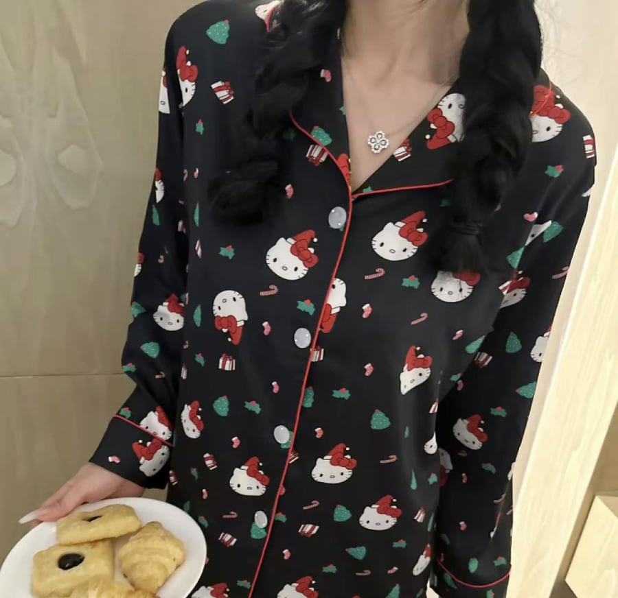 بجامة هيلو كيتي | Hello Kitty