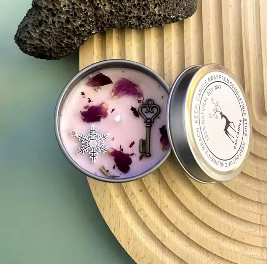 شموع معطرة بزهرة الكريستال | Crystal Flower Scented Candles