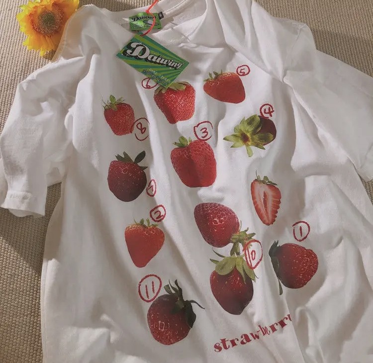 تيشيرت الفراولة  | strawberry