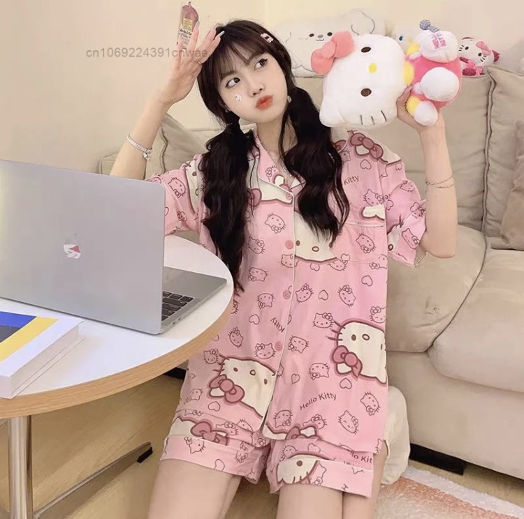 بجامة هيلو كيتي | Hello Kitty