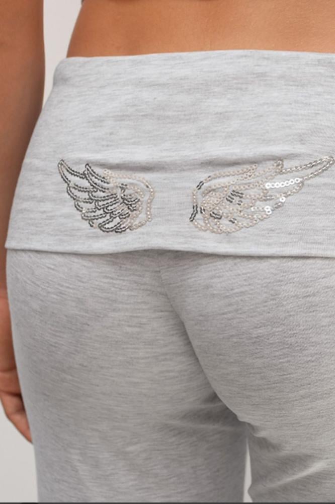 Wings sequin hoodie | هودي الاجنحة