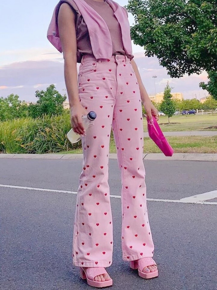 سروال وردي | Heart Shaped