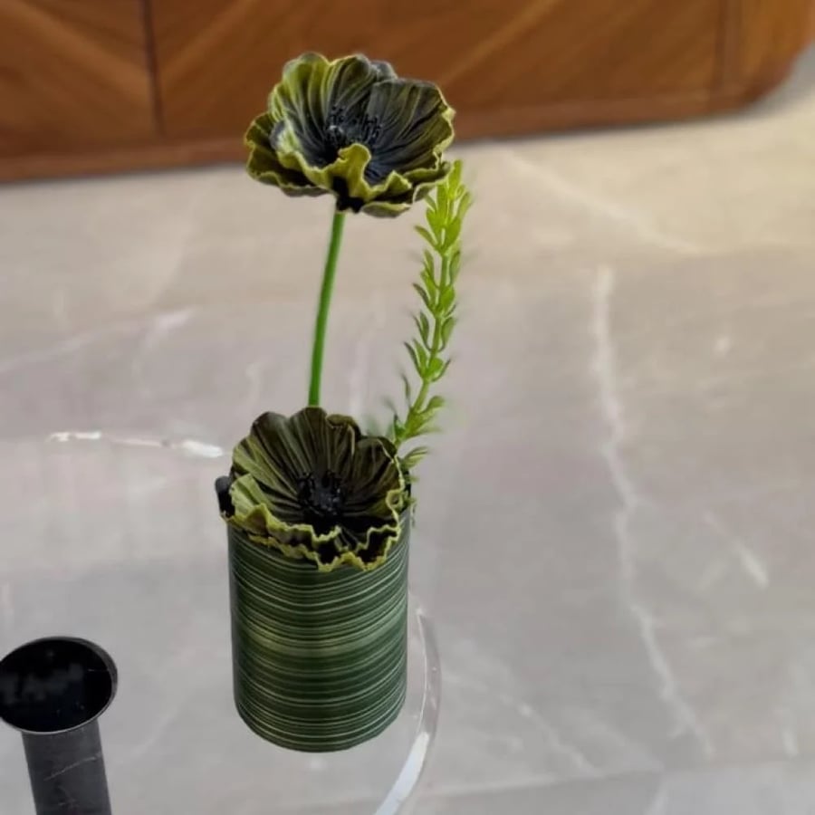 فازة ورد منسق